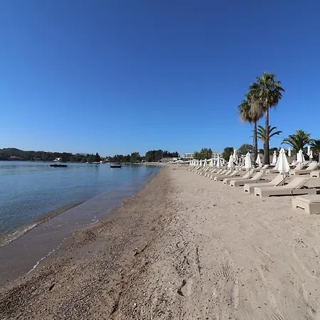 Onore Luxury アパート *