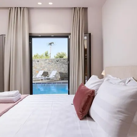 Onore Luxury カト・コラキアナ