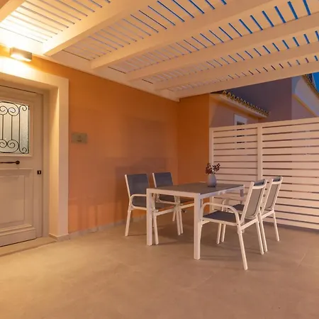 Onore Luxury * カト・コラキアナ