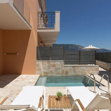 Onore Luxury カト・コラキアナ