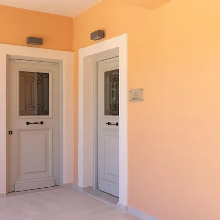 Onore Luxury Appartement Kato Korakiana